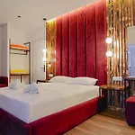 Piramida Hotel