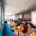 Piramida Hotel Ksamil