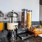 Piramida 4* Ksamil