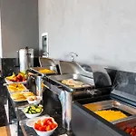 Hotel Piramida Ksamil
