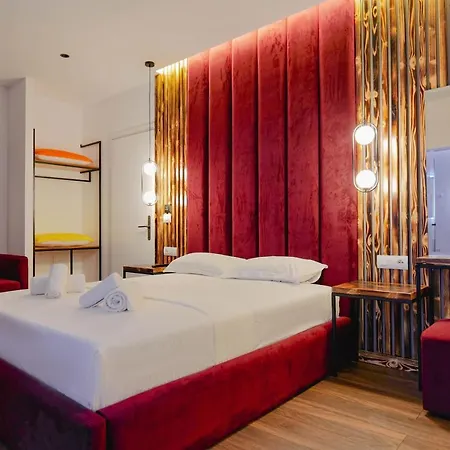Piramida Hotel