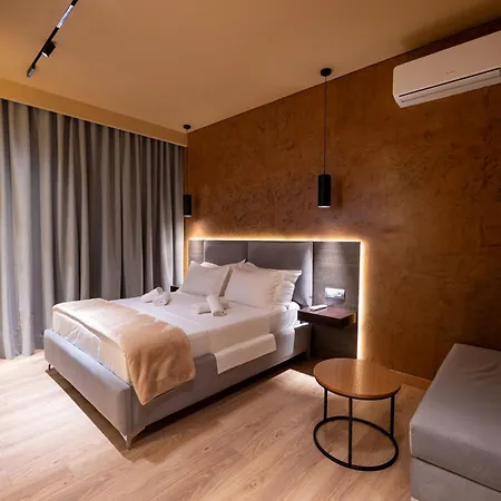 Piramida Hotel 4*