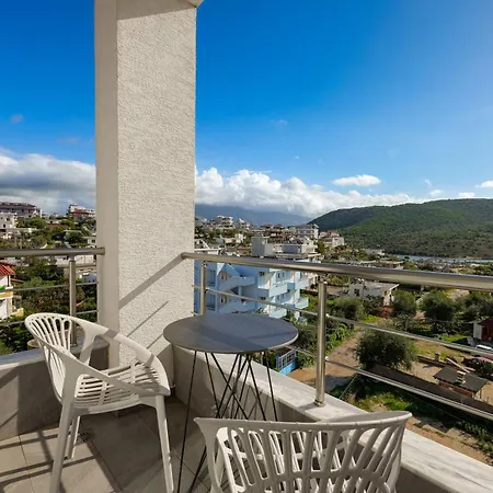 Piramida Hotel 4*