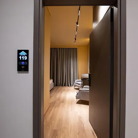 Piramida Hotel Ksamil