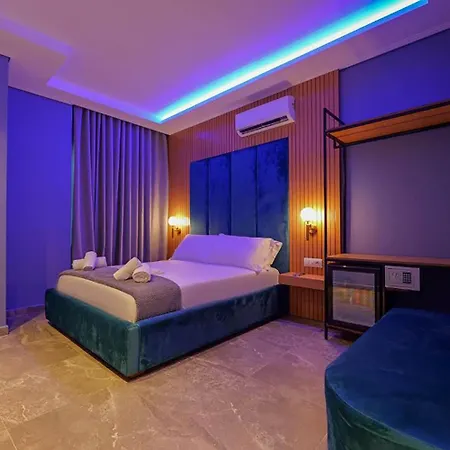 Hotel Piramida Ksamil