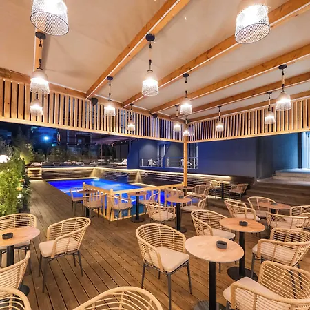 Piramida 4* Ksamil